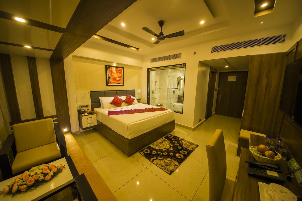 The Renai Cochin Hotell Kochi Eksteriør bilde