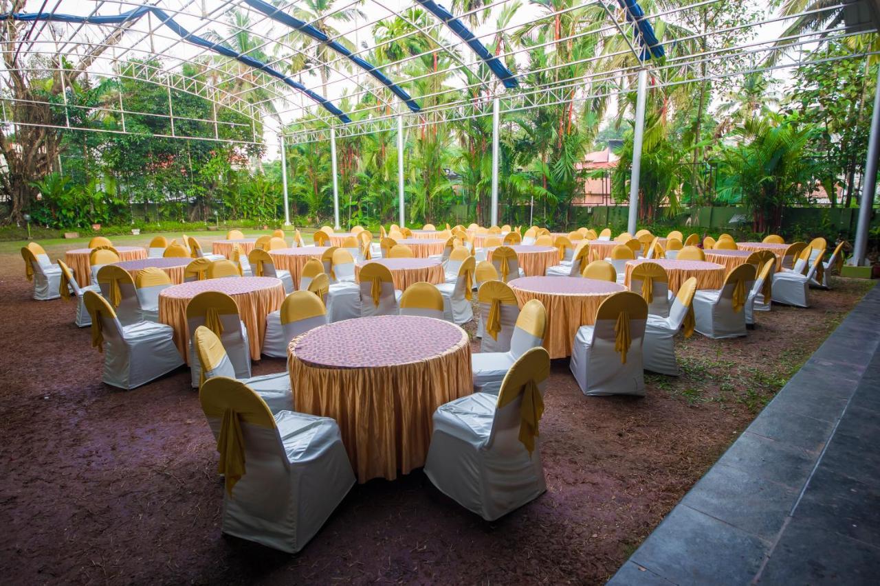 The Renai Cochin Hotell Kochi Eksteriør bilde