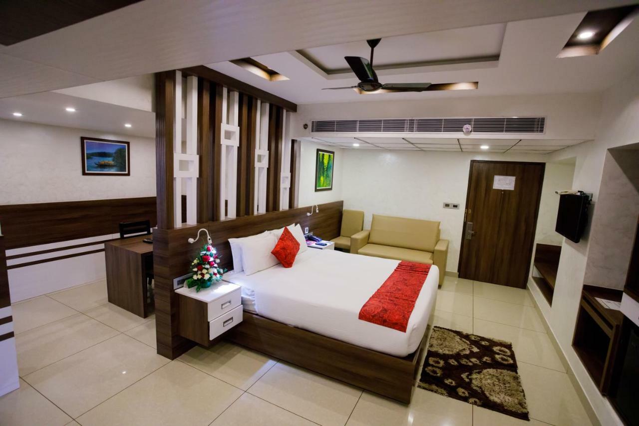 The Renai Cochin Hotell Kochi Eksteriør bilde