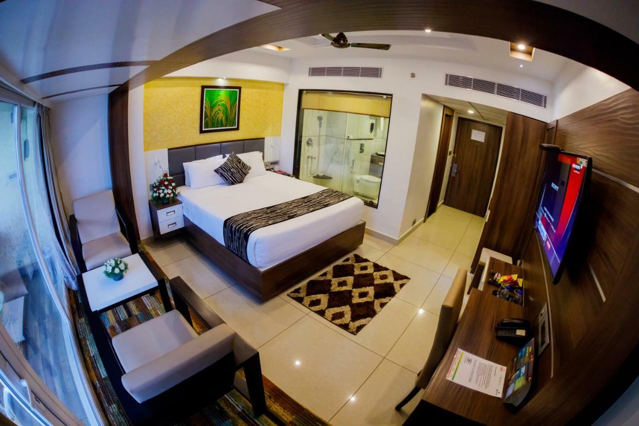 The Renai Cochin Hotell Kochi Eksteriør bilde